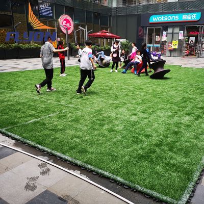Harga yang pantas Rumput Buatan Sintetis Ukuran 50cm × 50cm Untuk Lapangan Bisbol Bola Tangan on line