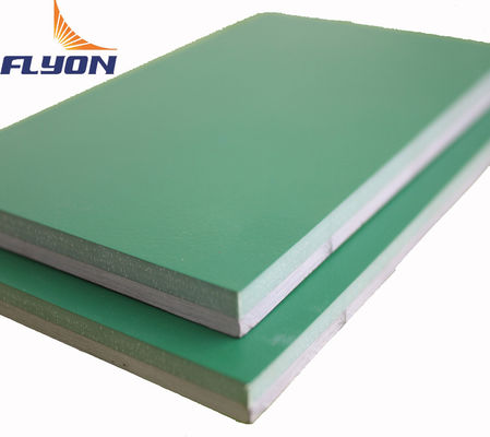 Harga yang pantas 20kg/Drum PU Lantai Olahraga Dengan 29% Nilai Rebound Dan 1000 * 1000mm Ukuran on line