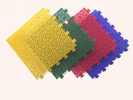Harga yang pantas High Impact Polypropylene Copolymer PP Tiles Sports Floor Untuk Lapangan Indoor Outdoor on line