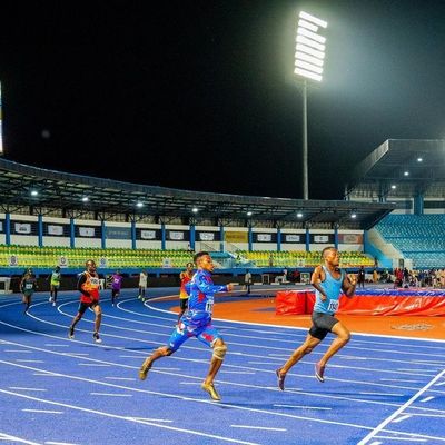 Harga yang pantas Lintasan Lari EPDM Penuh Ramah Lingkungan Untuk Stadion Atletik on line
