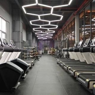 GYM Fitness Room Ubin Lantai Karet Warna Merah Hitam OEM ODM