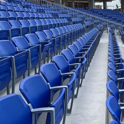 Kursi Lipat Plastik Membalikkan Stadion Anti Penuaan Dengan Bahan HDPE