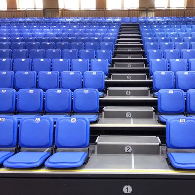 Lipat UV Stable Retractable Seat Untuk Schools Gym Theatre OEM