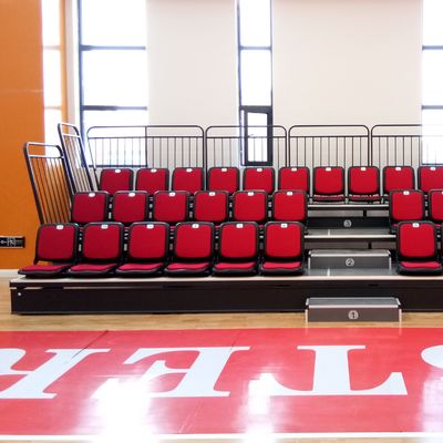 Harga yang pantas Anti penuaan Fireproof Retractable Bleacher Seat Untuk Stadium Grandstand on line