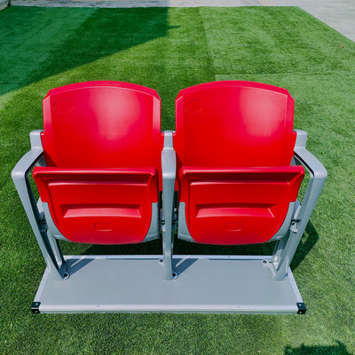 Tip Up Tempat Duduk Stadion Plastik Anti Penuaan Anti UV Tahan Api Tempat Duduk Tetap