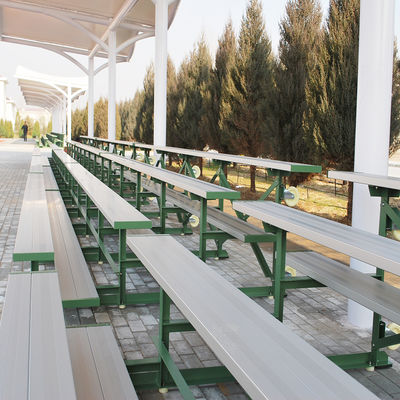 Desain Modern Outdoor Metal Bleachers Dengan Guardrail Opsional
