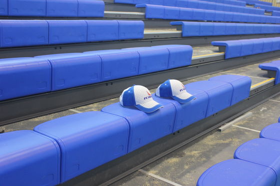 Tempat duduk bleacher yang bisa ditarik untuk struktur aluminium
