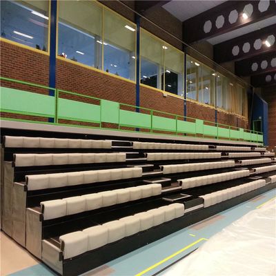 Perak kursi bleacher retractable dengan pilihan pegangan tersedia