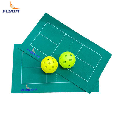 Harga yang pantas Disesuaikan Cuaca Tahan Pickleball Court Mat Untuk 44 * 20ft Atau 60 * 30ft Court Ukuran on line