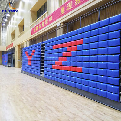 Customized Indoor Retractable Bleachers Aluminium Material Opsional Handrail Untuk kebutuhan yang disesuaikan