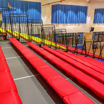 Perunggu Aluminium kursi bleacher retractable dengan konfigurasi melengkung untuk 200-500 orang