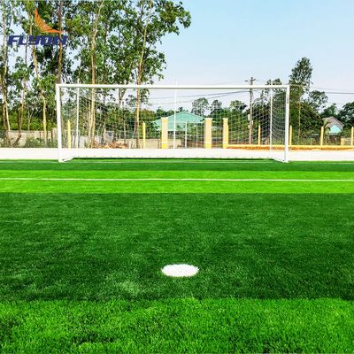 Harga yang pantas Garn rumput buatan premium untuk lapangan sepak bola on line